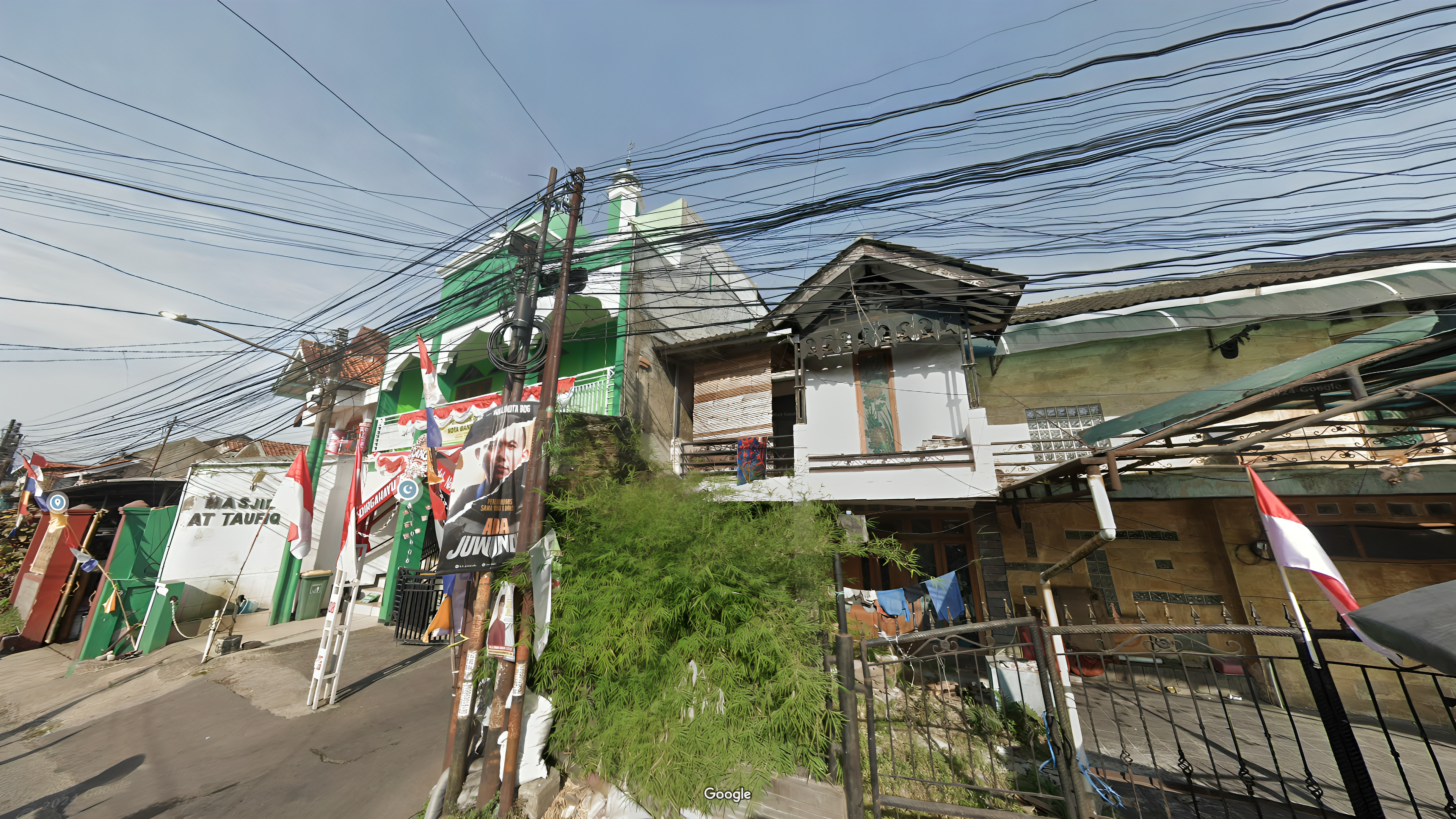 Shaquille game house location